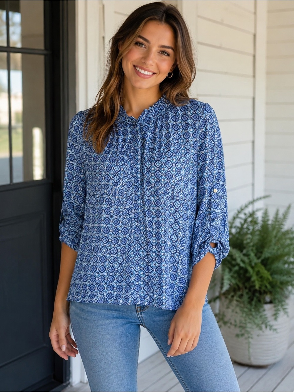 Banana Republic Geometric Medallion Roll-Tab Sleeve Blouse Small #S175